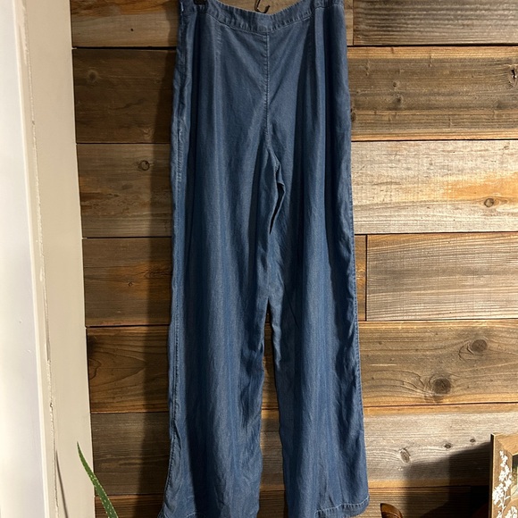 *SOLD* Abercrombie and Fitch Wide Leg Sailor Style Pants - Picture 5 of 14